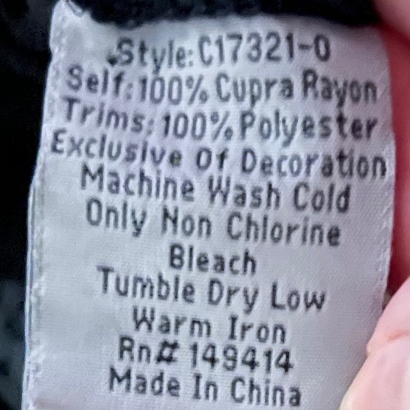 Johnny Was black heavily embroidered LS top birds RARE - Picture 10 of 16